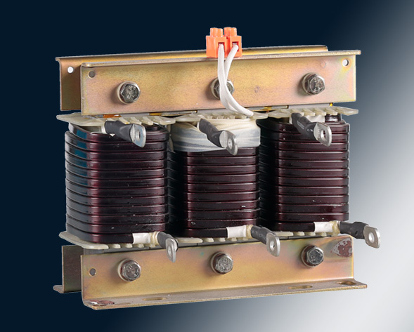 NMCKSG低壓 NMCKSC高壓電容器串聯(lián)電抗器在補(bǔ)償容性無(wú)功功率的時(shí)候，往往會(huì)受到諧波電流，合閘涌流及操作過(guò)電壓的影響，造成電容器損壞和功率因數(shù)降低，為此需…